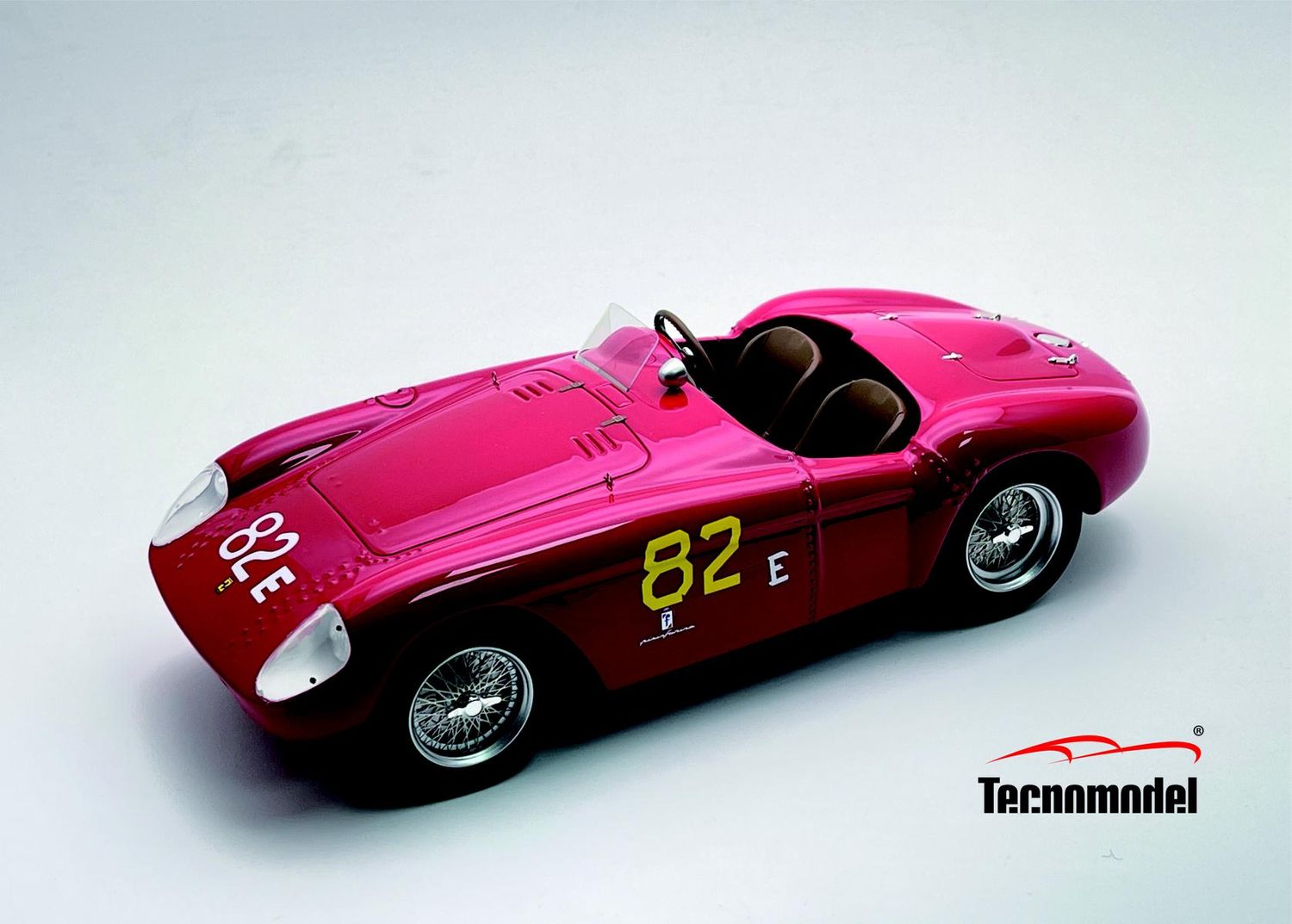 1:18 Tecnomodel - Ferrari 500 Mondial Torrey Pines 6 Hours 1956 car #82E Driver: P. Hill - R. Ginther