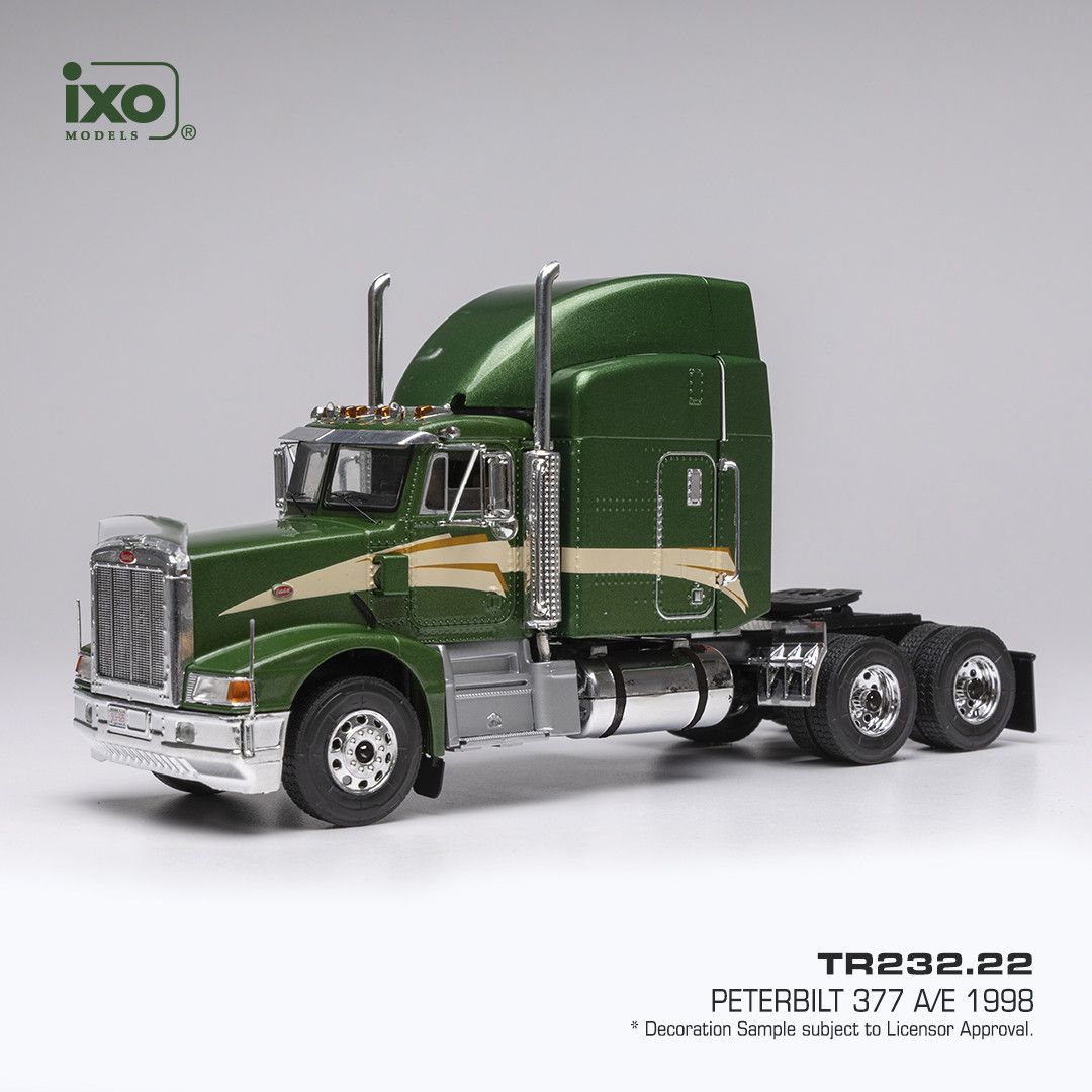 1:43 Ixo - Peterbilt 377 A/E, dunkelgrün, 1998