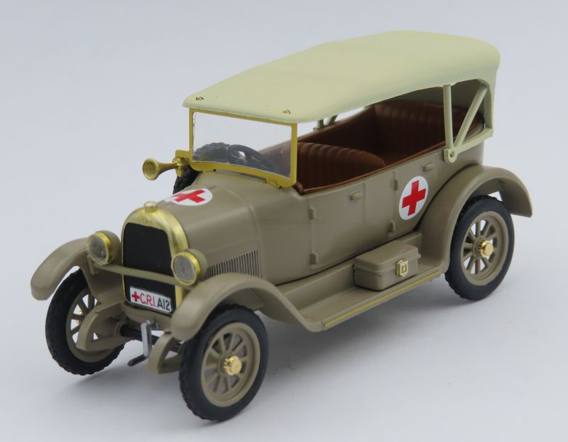 1:43 Rio Model - 1936 Fiat 501 Torpedo Ambulance Green 1:43 Rio Model - 1936 Fiat 501 Torpedo Ambulance Green