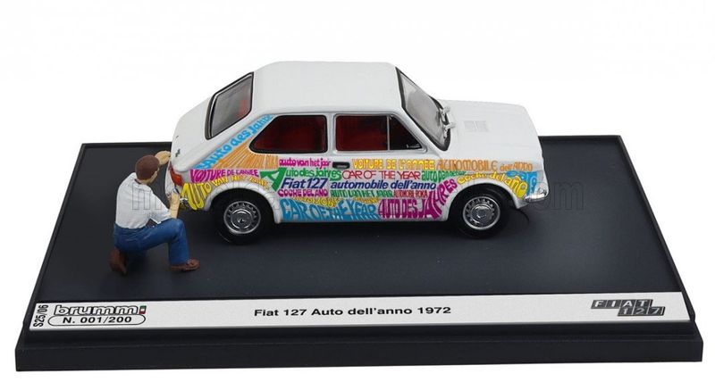 1:43 Brumm - Fiat 127 1. Series 1972 Automobile Dell Anno 1:43 Brumm - Fiat 127 1. Series 1972 Automobile Dell Anno