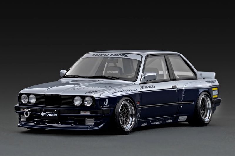 1:18 Ignition - PANDEM BMW E30, silver/blue 1:18 Ignition - PANDEM BMW E30, silver/blue