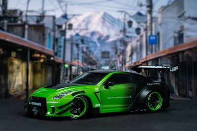 1:18 Jada Toys - Nissan LB GT35 (R35) *Pink Slips*, green/black 1:18 Jada Toys - Nissan LB GT35 (R35) *Pink Slips*, green/black