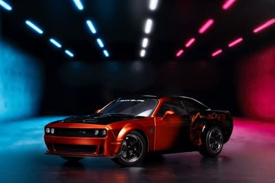 1:18 Jada Toys - 2015 Dodge Challenger SRT Hellcat Redeye Widebody *Pink Slips*, red/black 1:18 Jada Toys - 2015 Dodge Challenger SRT Hellcat Redeye Widebody *Pink Slips*, red/black