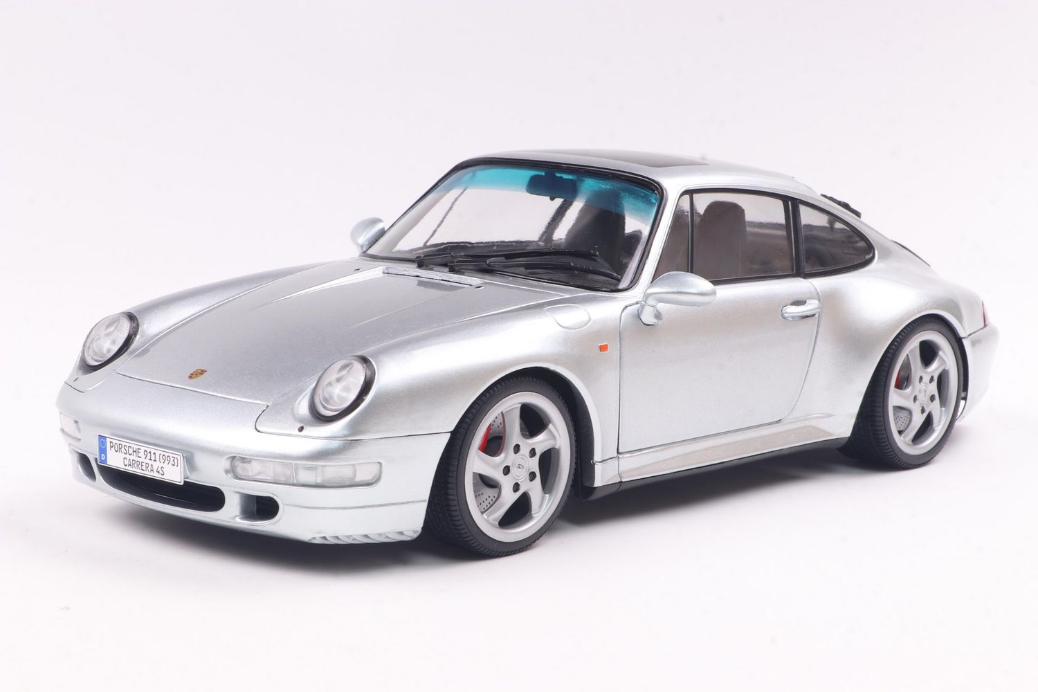 1:18 Solido - 1996 Porsche 911 993 4s Coupe Silver