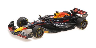 1:18 Minichamps - Red Bull F1 RB20 Team Oracle Red Bull Racing #1 World Champion Winner China GP 2024 M. Verstappen 1:18 Minichamps - Red Bull F1 RB20 Team Oracle Red Bull Racing #1 World Champion Winner China GP 2024 M. Verstappen