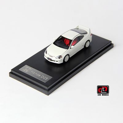1:64 LCD Models - 2006 Honda Integra (DC5) Type R White 1:64 LCD Models - 2006 Honda Integra (DC5) Type R White