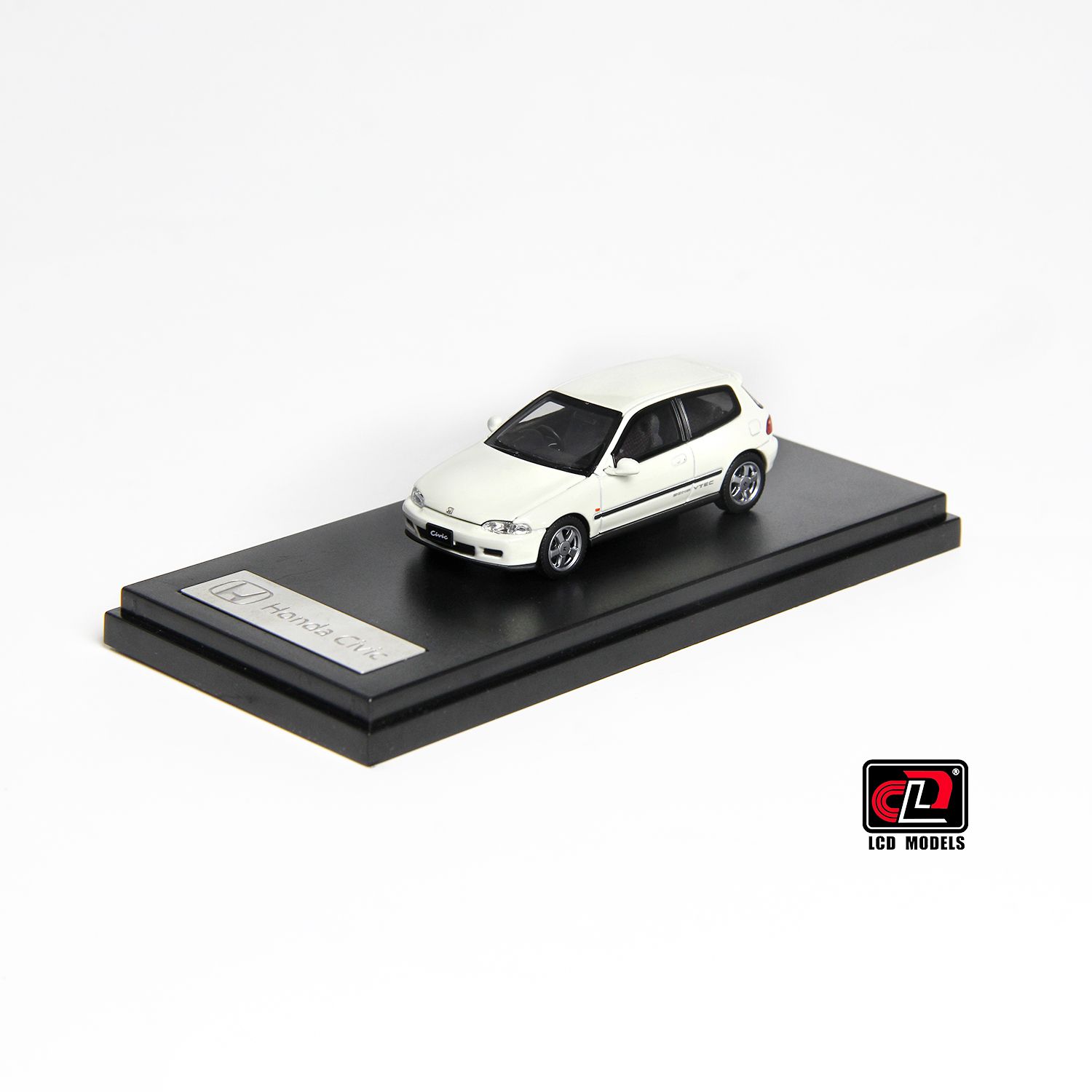 1:64 LCD Models - 1993 Honda Civic EG6 vTec White