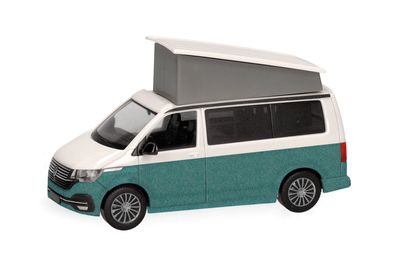 1:87 Herpa - Volkswagen (VW) T6.1 California, Candy Weiß / Bay Leaf Green metallic 1:87 Herpa - Volkswagen (VW) T6.1 California, Candy Weiß / Bay Leaf Green metallic