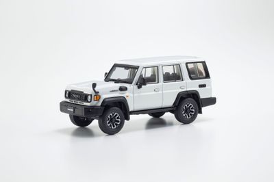 1:43 Kyosho - Toyota Land Cruiser 70 Super White II 1:43 Kyosho - Toyota Land Cruiser 70 Super White II