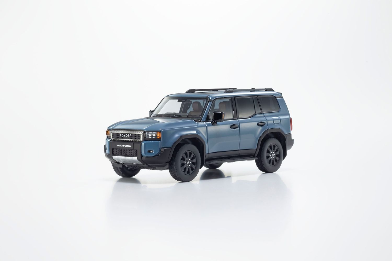 1:43 Kyosho - Toyota Land Cruiser 250 ZX 18inch Alloy Wheels Smoky Blue