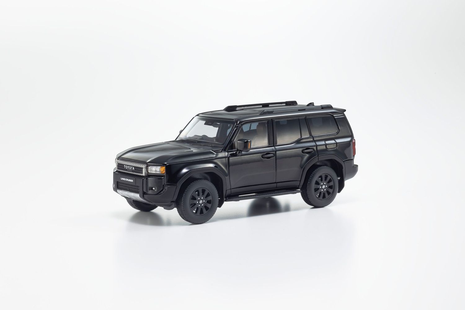 1:43 Kyosho - Toyota Land Cruiser 250 ZX 18inch Alloy Wheels Black