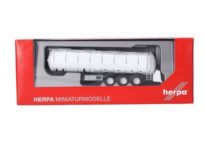 1:87 Herpa - Lebensmitteltankauflieger Feldbinder 32m³, 3achs, weiß 1:87 Herpa - Lebensmitteltankauflieger Feldbinder 32m³, 3achs, weiß