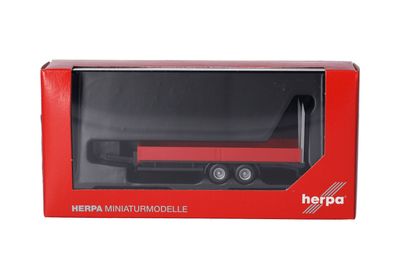 1:87 Herpa - LKW Tiefladetandemanhänger mit Auffahrrampen 2achs, rot 1:87 Herpa - LKW Tiefladetandemanhänger mit Auffahrrampen 2achs, rot
