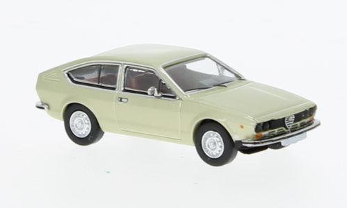 1:87 PCX87 - Alfa Romeo Alfetta GT, metallic-hellgrün, 1974