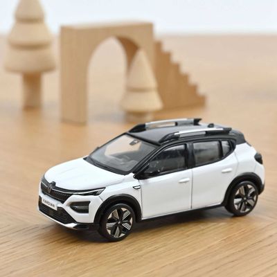 1:43 Norev - Renault Kardian 2024 Arktic-Weiss 1:43 Norev - Renault Kardian 2024 Arktic-Weiss
