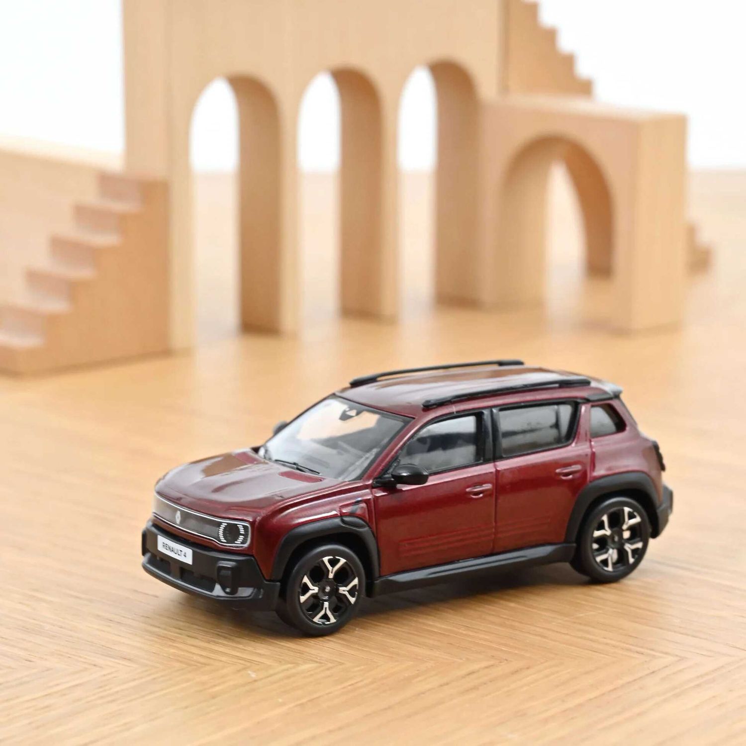 1:43 Norev - Renault 4 E-Tech Elektrisch 2025 Karmesin-Rot