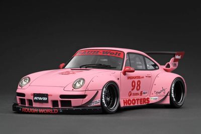 1:18 Ignition - Porsche RWB 993, matt pink 1:18 Ignition - Porsche RWB 993, matt pink