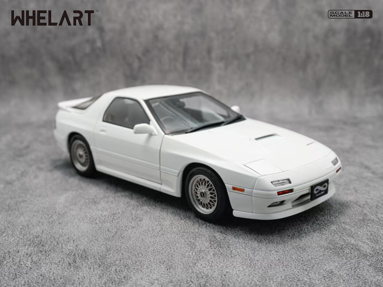 1:18 Whelart - Mazda Savanna RX-7 Infini (FC3S), white
