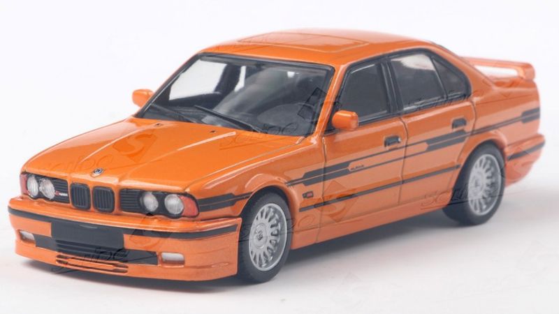 1:43 Solido - 1994 BMW B10 (E34) Biturbo Orange 1:43 Solido - 1994 BMW B10 (E34) Biturbo Orange