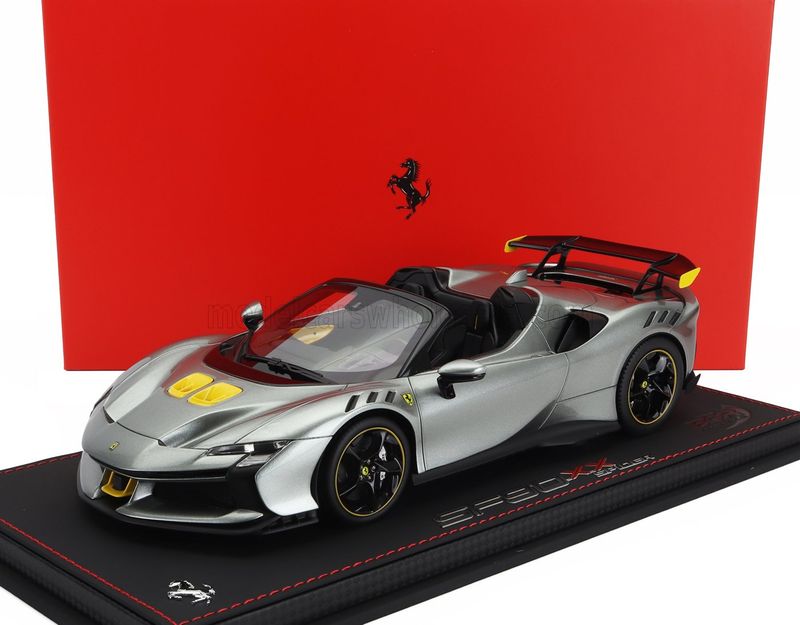 1:18 BBR - Ferrari SF90 XX Spider Grigio Competizione 1:18 BBR - Ferrari SF90 XX Spider Grigio Competizione