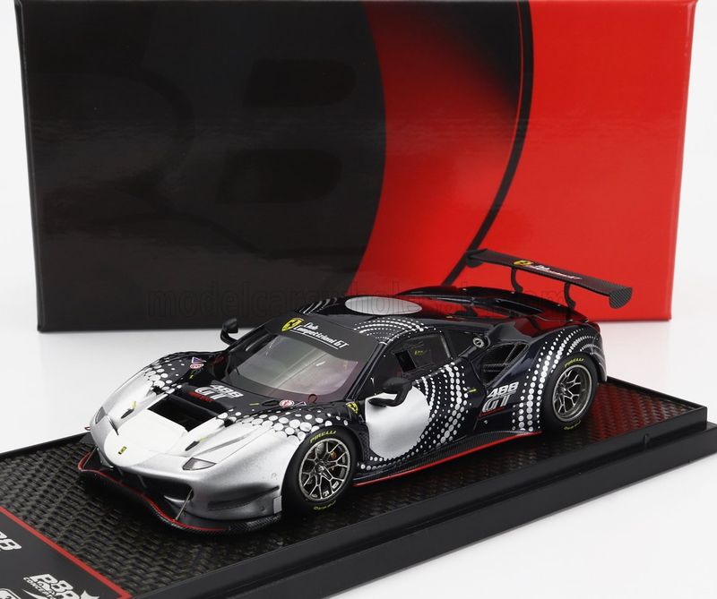 1:43 BBR - Ferrari SF90 XX Spider Arctic White 1:43 BBR - Ferrari SF90 XX Spider Arctic White