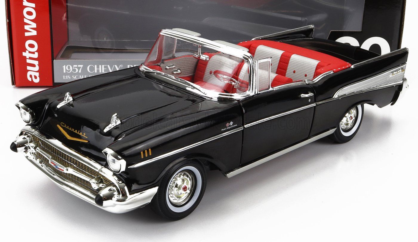 1:18 Autoworld - 1955 Chevrolet Bel Air Cabriolet Black *James Bond*
