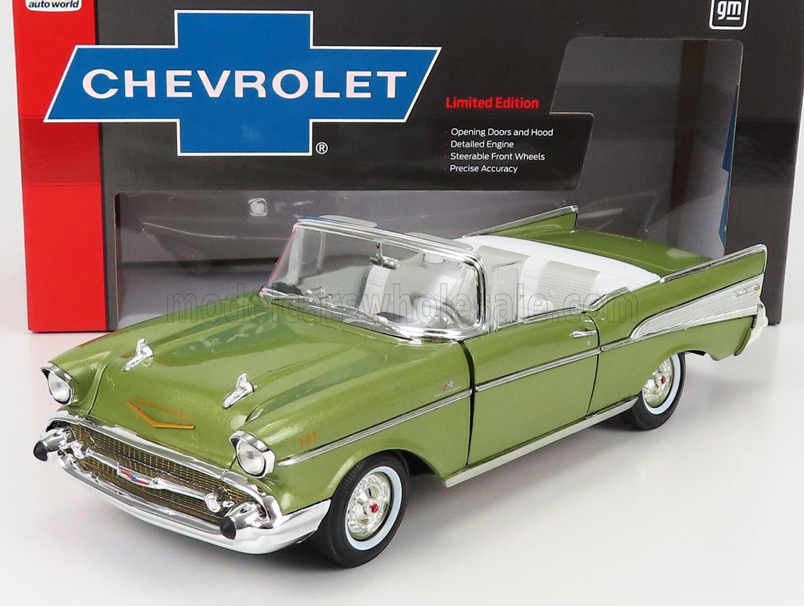 1:18 Autoworld - 1957 Chevrolet Bel Air Cabriolet Green