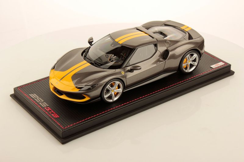 1:18 MR Collection Models - Ferrari 296 GTB Grigio Ferro Met. 790 with Assetto Fiorano 1:18 MR Collection Models - Ferrari 296 GTB Grigio Ferro Met. 790 with Assetto Fiorano