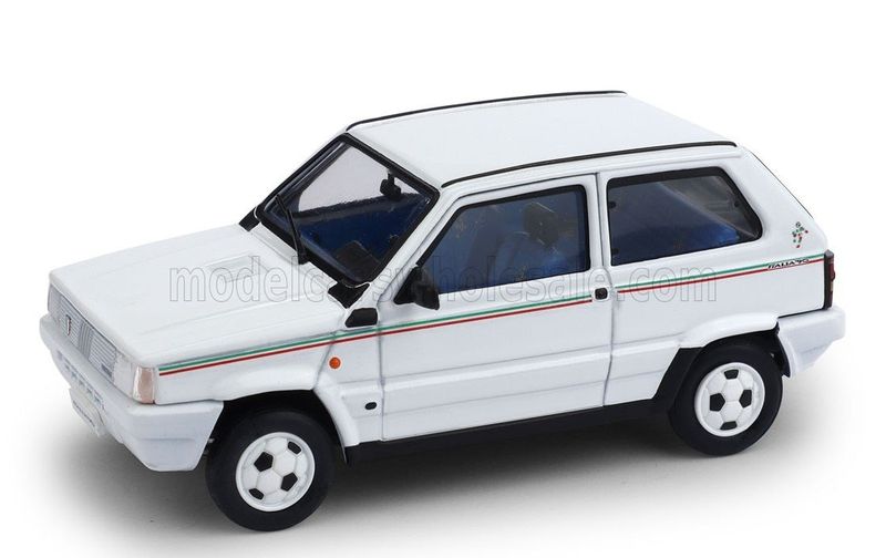 1:43 Brumm - 1986 Fiat Panda 750L Italia '90 White 1:43 Brumm - 1986 Fiat Panda 750L Italia '90 White