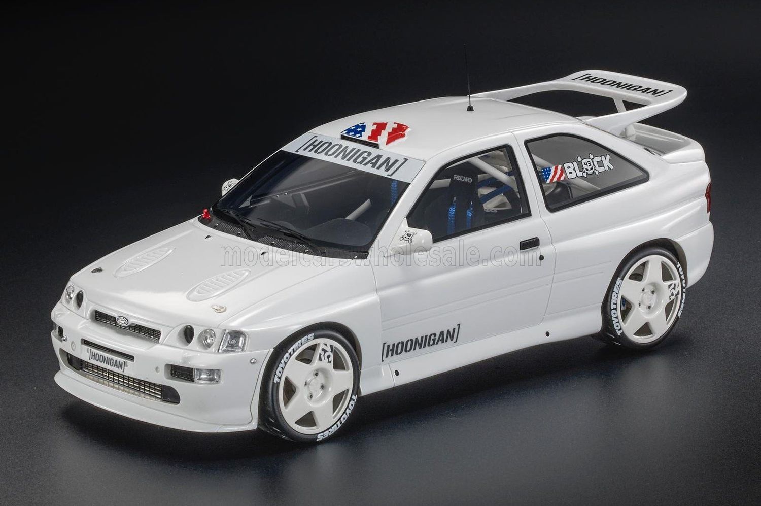 1:43 Top Marques - Ford Escort RS Cosworth Base Rally 2017 White