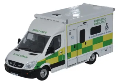 1:76 Oxford - Mercedes Ambulance Scottish Ambulance Service 1:76 Oxford - Mercedes Ambulance Scottish Ambulance Service