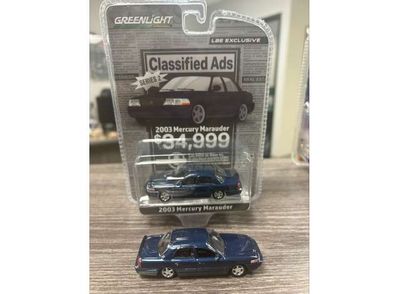 1:64 Greenlight - 2003 Mercury Marauder, blue 1:64 Greenlight - 2003 Mercury Marauder, blue
