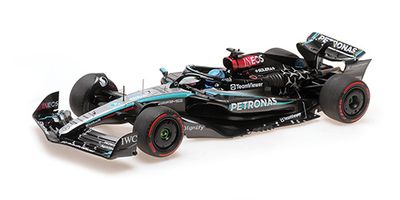1:18 Minichamps - Mercedes GP F1 W15 EQ Performance Team AMG Petronas Motorsport #63 British GP 2024 G. Russell 1:18 Minichamps - Mercedes GP F1 W15 EQ Performance Team AMG Petronas Motorsport #63 British GP 2024 G. Russell