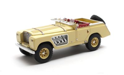 1:43 Matrix - Landrover 109 Bell Aurens longnose open yellow 1:43 Matrix - Landrover 109 Bell Aurens longnose open yellow