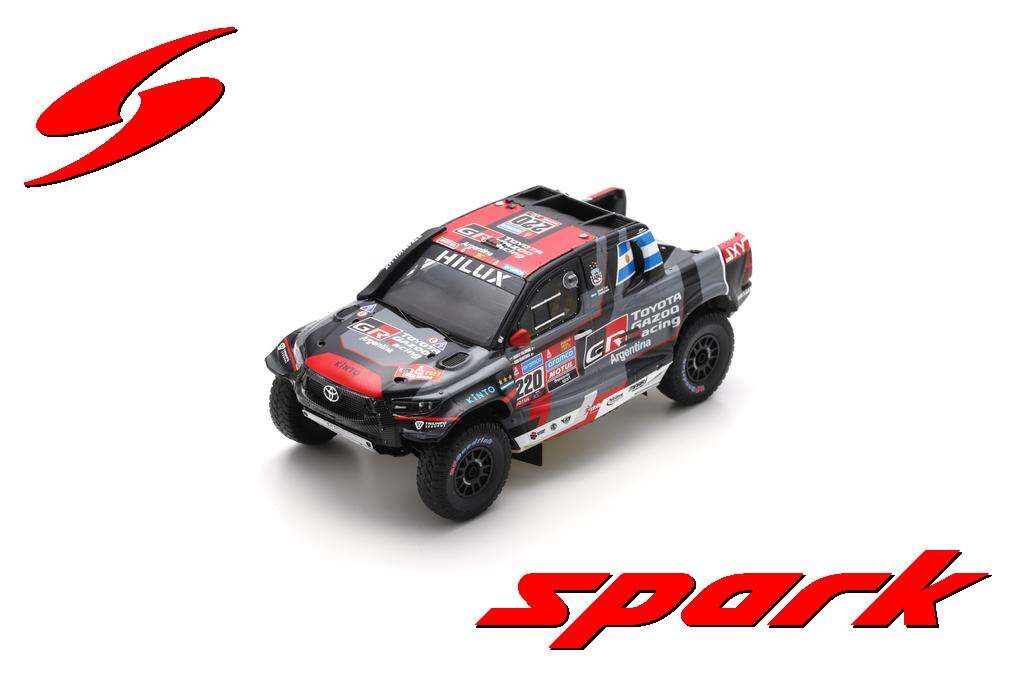 1:43 Spark - TOYOTA HILUX No.220 7th Dakar Rally 2023 J. Cruz Yacopini - D. Oliveras Carreras