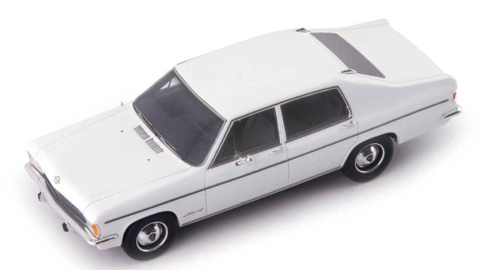 1:43 Avenue43 - 1972 Opel Admiral B Hatchback Sedan White