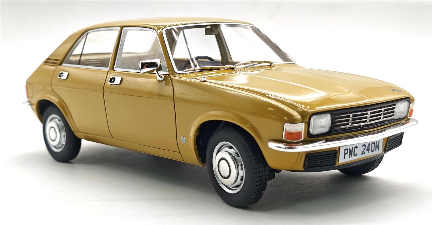 1:18 Cult Models - Austin Allegro Harvest gold 1973