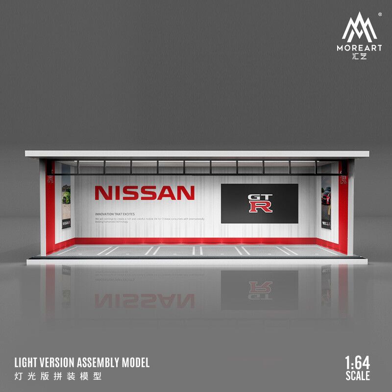 1:64 Black Box Diorama (MoreArt) - Parking Garage Nissan *With Light*