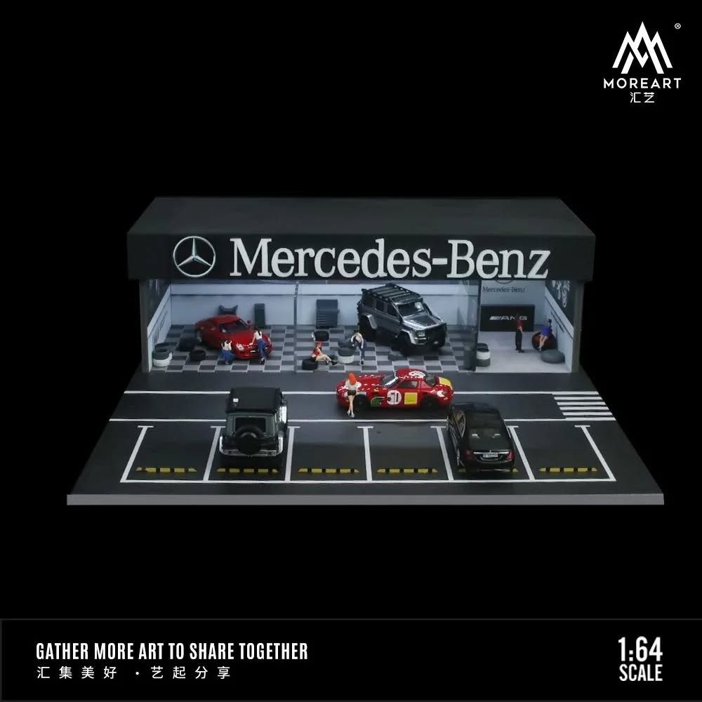 1:64 Black Box Diorama (MoreArt) - Diorama Mercedes-Benz Garage *With Lights* *Without Cars*