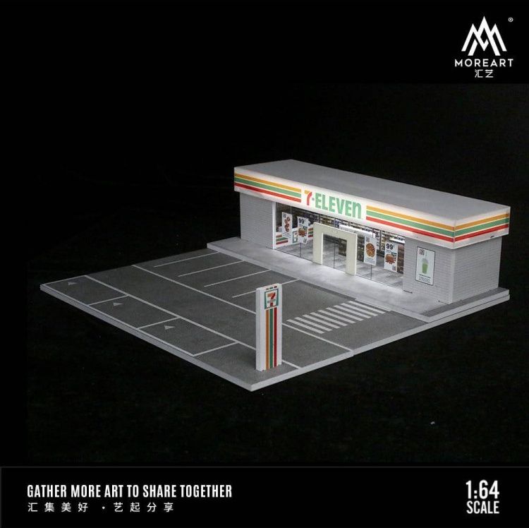1:64 Black Box Diorama (MoreArt) - Diorama 7-Eleven Parking Lot *With Lights* *Without Cars*