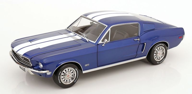 1:12 KK Scale - Ford Mustang GT Fastback 1968 blaumetallic/weiß 1:12 KK Scale - Ford Mustang GT Fastback 1968 blaumetallic/weiß