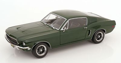 1:12 KK Scale - Ford Mustang GT Fastback 1968 dunkelgrün 1:12 KK Scale - Ford Mustang GT Fastback 1968 dunkelgrün