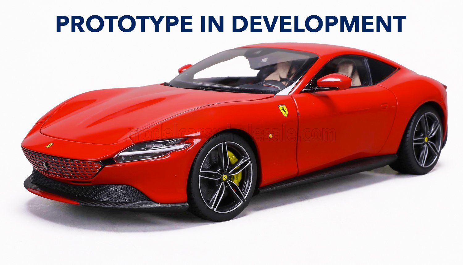 1:18 Polistil - 2019 Ferrari Roma Rosso Corsa 322 *Mit Vitrine*