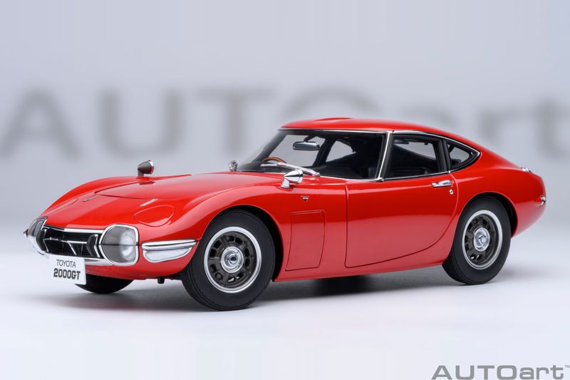 1:18 Autoart - Toyota 2000GT 1967 (Red) 1:18 Autoart - Toyota 2000GT 1967 (Red)