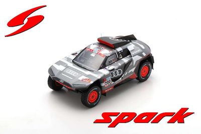1:18 Spark - Audi RS Q e-tron No.200 - Dakar 2022 - Stéphane Peterhansel - Edouard Boulanger 1:18 Spark - Audi RS Q e-tron No.200 - Dakar 2022 - Stéphane Peterhansel - Edouard Boulanger