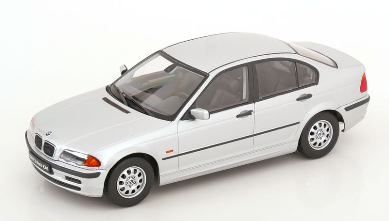 1:18 KK Scale - BMW 3er E46 Limousine 1999 silber