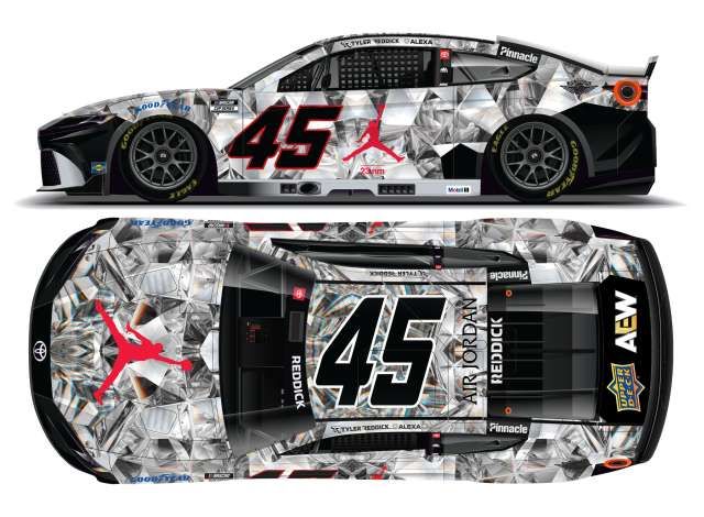 1:24 Action Racing Collectibles Elite - 2025 Toyota Camry XSE #45 Tyler Reddick *Jordan Brand Crystal*