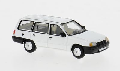 1:87 PCX87 - Opel Kadett E Carav weiss 1985 1:87 PCX87 - Opel Kadett E Carav weiss 1985