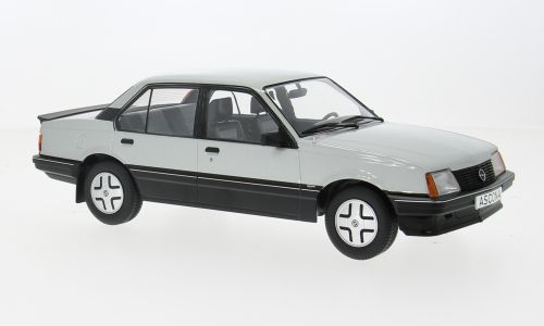 1:18 MCG - 1981 Opel Ascona C SR silber