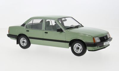 1:18 MCG - 1981 Opel Ascona C grün 1:18 MCG - 1981 Opel Ascona C grün